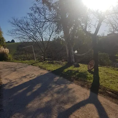 Manuel Villa *