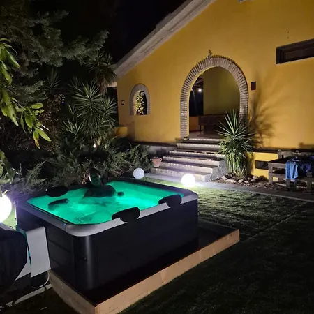 Villa Manuel *